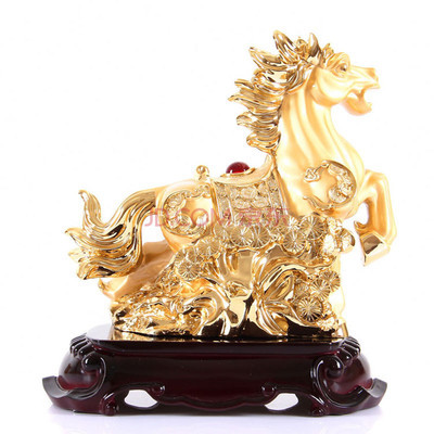 立馬發財 酷寶禮坊MRJ-034金馬擺件的工藝價值與文化寓意